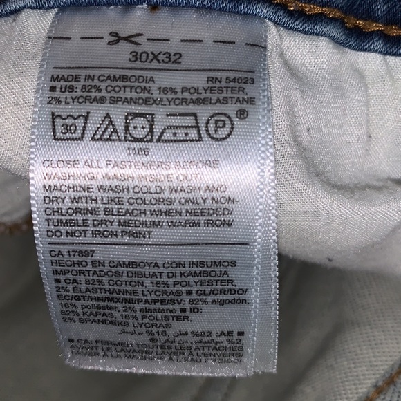 Old Navy built in tough 24/7 slim jeans 30X32 - Picture 5 of 6